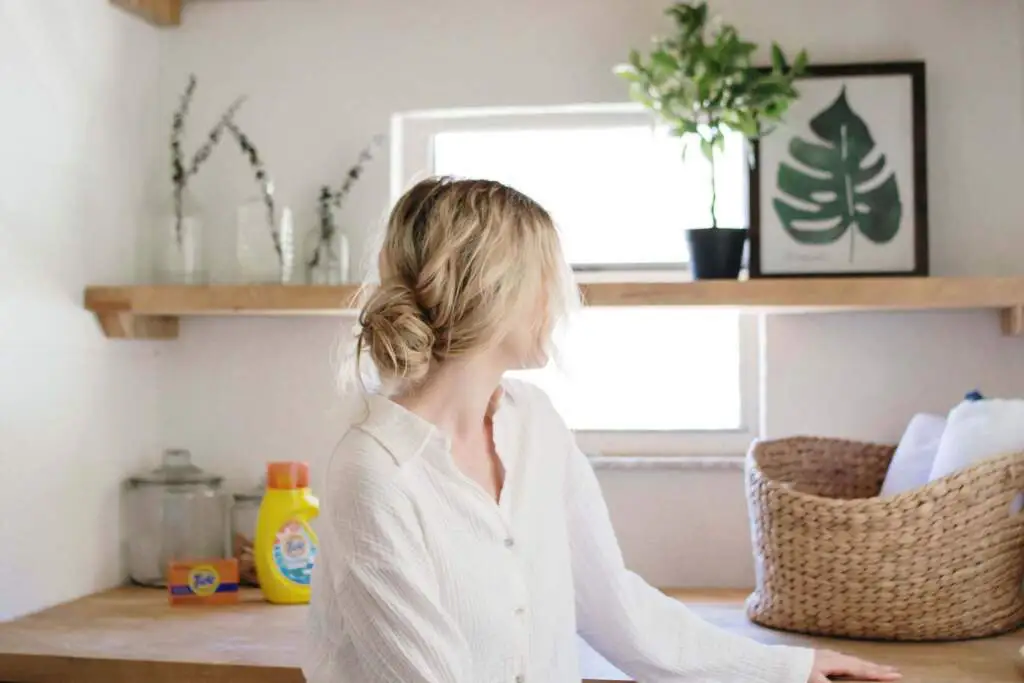 100 Easy Ways to Organize Your Life in 2025 (Every Aspect)